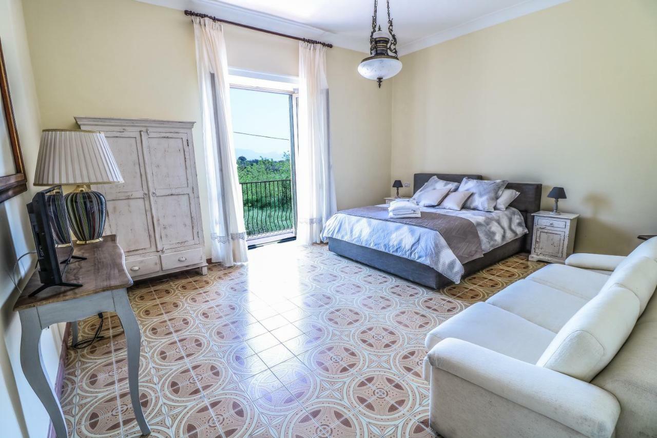 Scognamiglio Suites Ercolano Extérieur photo